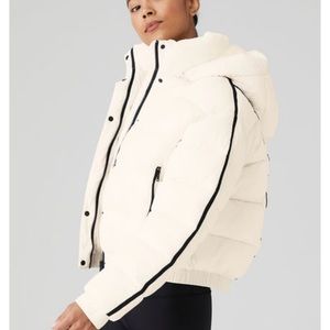 Alo Aspen Love Puffer Jacket